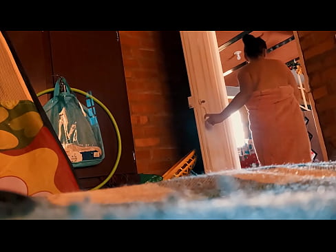 ❤️ 叔父がシャワーを浴びながらついてきてファックする ❤️ ポルノ ❌️❤